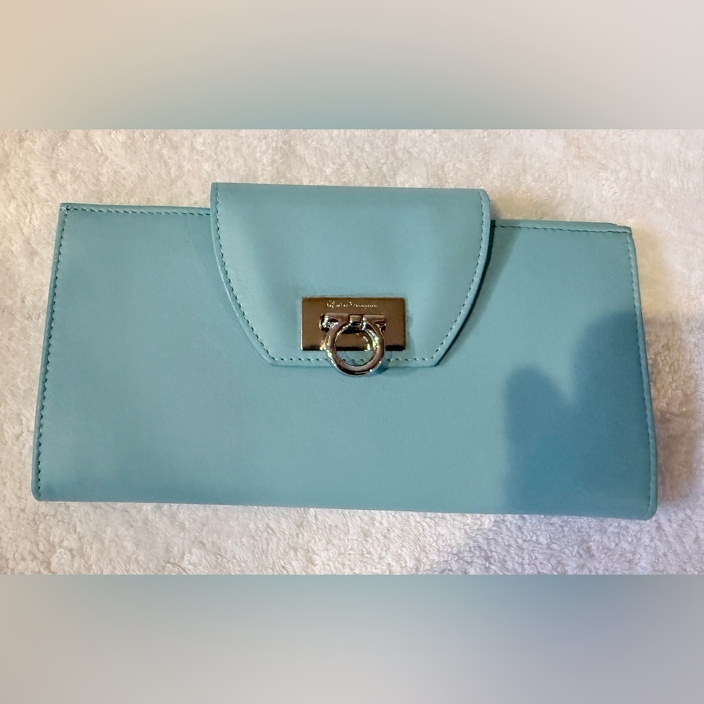 Salvatore Ferragamo Elegant Blue Women's Wallet